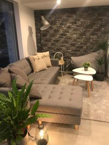 Moderne Unterkunft mit Panoramablick auf Thunersee