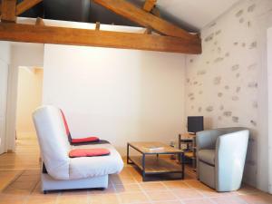 Maisons de vacances Holiday home, Villemagne-l'Argentiere : photos des chambres