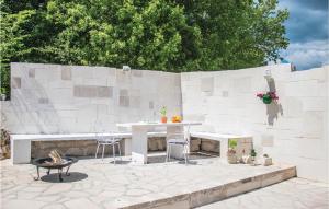 Nice Home In Kresevo Brdo With Kitchen