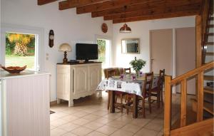 Maisons de vacances Nice home in Lzardrieux with 3 Bedrooms and WiFi : photos des chambres