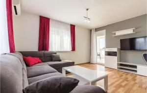 Amazing Apartment In Medulin With Wifi