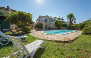 Stunning Home In Porec With 4 Bedrooms, Wifi And Outdoor Swimming Pool