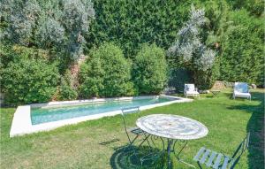 Maisons de vacances Stunning home in Menerbes with 1 Bedrooms, WiFi and Outdoor swimming pool : photos des chambres