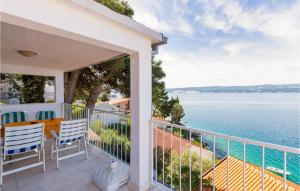 Nice Apartment In Lokva Rogoznica