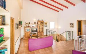 7 Bedroom Lovely Home In Santa Susanna