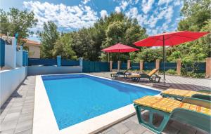 Awesome Home In Pakostane With 4 Bedrooms, Wifi And Outdoor Swimming Pool