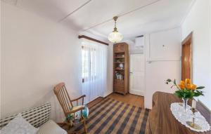 1 Bedroom Beautiful Home In Funtana 