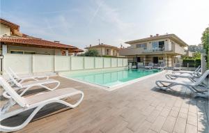 obrázek - Awesome Apartment In Puegnago Sul Garda With 2 Bedrooms, Wifi And Outdoor Swimming Pool