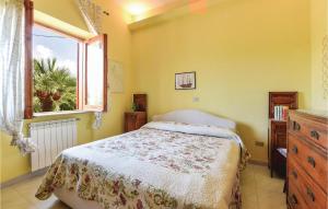 Gorgeous Apartment In Castellabate Sa