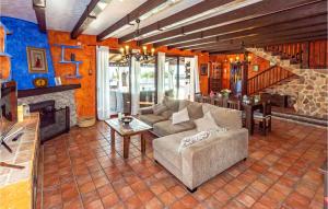 5 Bedroom Stunning Home In Mijas