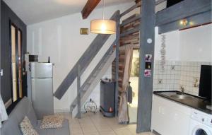 Maisons de vacances Awesome home in Port La Nouvelle with 2 Bedrooms and WiFi : photos des chambres