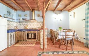 Gorgeous Home In Menfi Ag