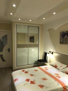 APARTMENT 2 MIN. DEL MAR
