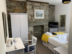 Double Room with Private Bathroom room in Grapes Hotel Bar & Restaurant