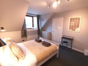 Superhost House Brechin sleeps 6, 3 bedrooms