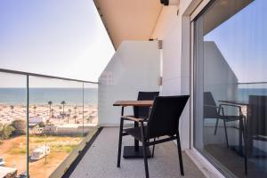 White Tower Private Apartment Beach View