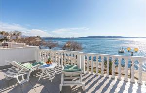 One-Bedroom Apartment In Kastel Kambelovac