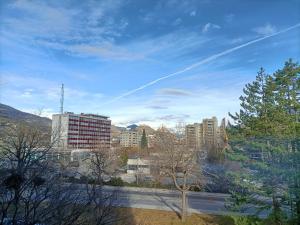 Studio lumineux bien placé en ville de Sion