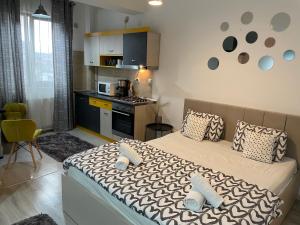 OTHER STORIES Palas Retreat