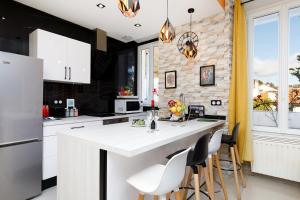 Little Garden YourHostHelper