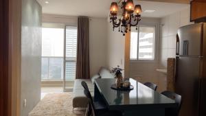 Flat The Expression 1705