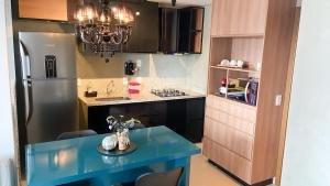 Flat The Expression 1705