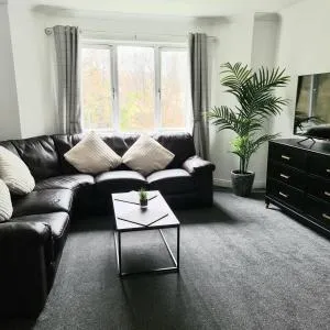 Levenside Holiday Apartment, Balloch, Loch Lomond - Bonhill
