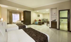 Premium Family Room room in Gateway Hotel