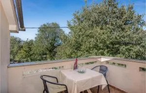 Amazing Apartment In Malinska Dubasnica - Barušić