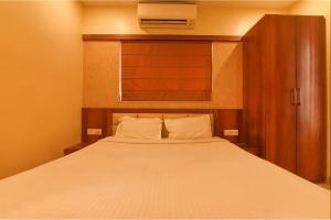 Via Dream Plaza - Nr Biswa Bangla Gate