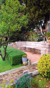 Lili Mar, 2-bedroom apartment with private parking