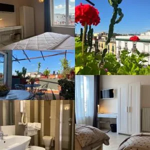 Up Hotel - نابولي