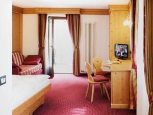 Junior Suite (2 Adults) room in Domina Parco Dello Stelvio