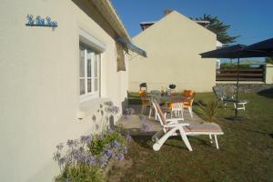 Maisons de vacances Le petit logis de Barneville plage wc exterieur : photos des chambres