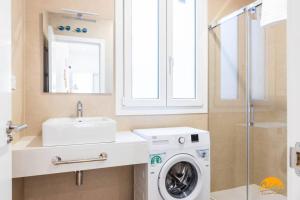 Estudio Gaviota by Cadiz Time