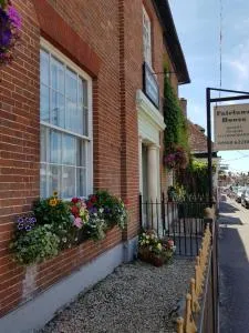 费尔劳恩别墅酒店 - Netheravon