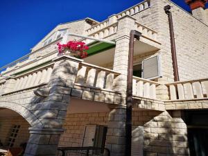 City Apartments Lani