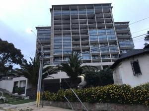 Espectacular departamento frente a playa chica