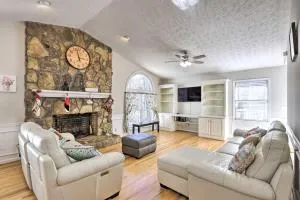 Immaculate Suwanee House with Pool and Game Room! - بوفورد