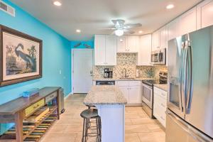 Walk to Ocean Myrtle Beach Condo with Pool!