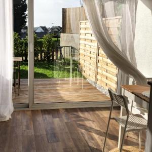 Appartements Charmant studio a 400m de la plage avec piscine : Studio