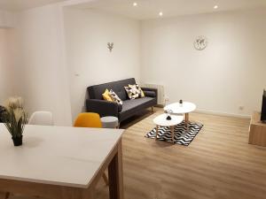 Appartements Le cocon Dieppois - Appt spacieux avec parking prive : photos des chambres