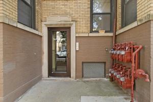 Comfy and Chic 2BR Apt close to Shops - Sunnyside 2F