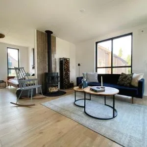 Huisje Hygge - luxe bungalow met grote tuin - Boven-Leeuwen