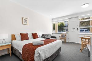Taft Apartments