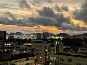 Apto 83B - Lazer de resort a poucos passos da praia