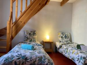 Gîte de Llo - Vue Pyrénées, chambres & PDJ inclus