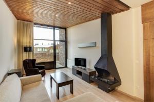 Apartment - Ground Floor room in Apartamentos Sercotel Masella 1600