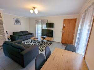 Homestead Motor Inn & Apartments