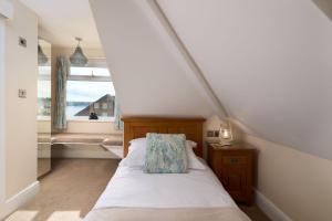 Deluxe Single Room with Sea View room in Channel View Boutique Hotel - Adults Only